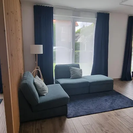 Studio-apartment Euchen Mit 1 Doppelbett Würselen